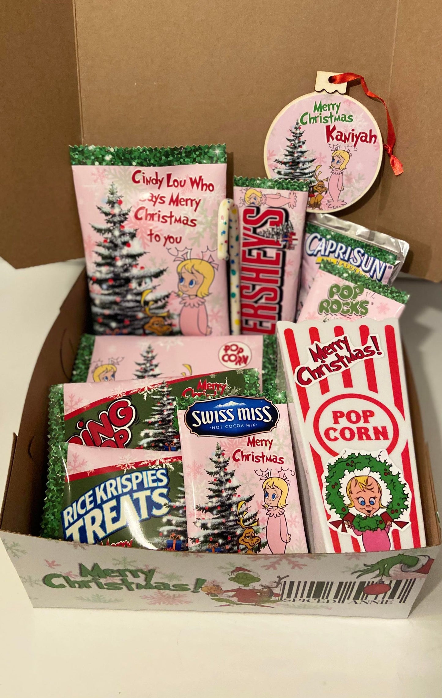 Cindy Lou Who Deluxe Box